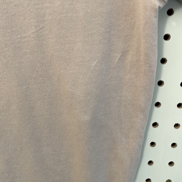 Ted Baker London Long Sleeve Crew Neck Top in Light Grey/Putty Size Large *flaw - Picture 10 of 10